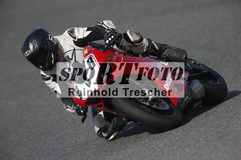 /Archiv-2024/02 29.01.-02.02.2024 Moto Center Thun Jerez/Gruppe blau-blue/258